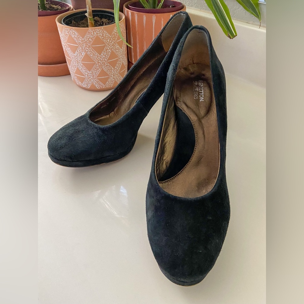 Benetton Black Suede Heels
